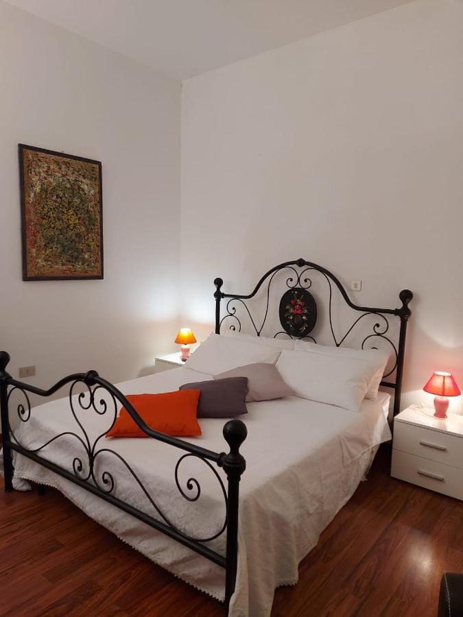 Appartamento In Pieno Centro Pescara Buitenkant foto